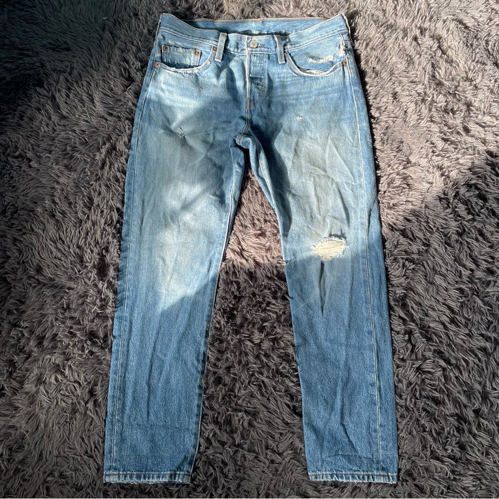 Levi's 501 Blue Straight Button Fly Denim Jeans Iconic Style 32x28 - Picture 4 of 8
